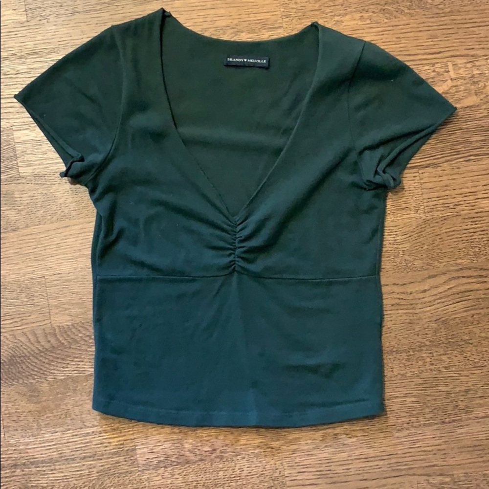 Im selling a Brandy Melville crop top